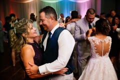 Brian + Joelle Photography | www.brianhunsaker.com