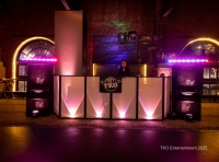 TKO-Entertainment_Windows-on-the-River_397A5500