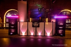 TKO-Entertainment_Windows-on-the-River_397A5500