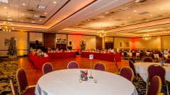TKO Entertainment @ Embassy Suites by Hilton Cleveland Rockside